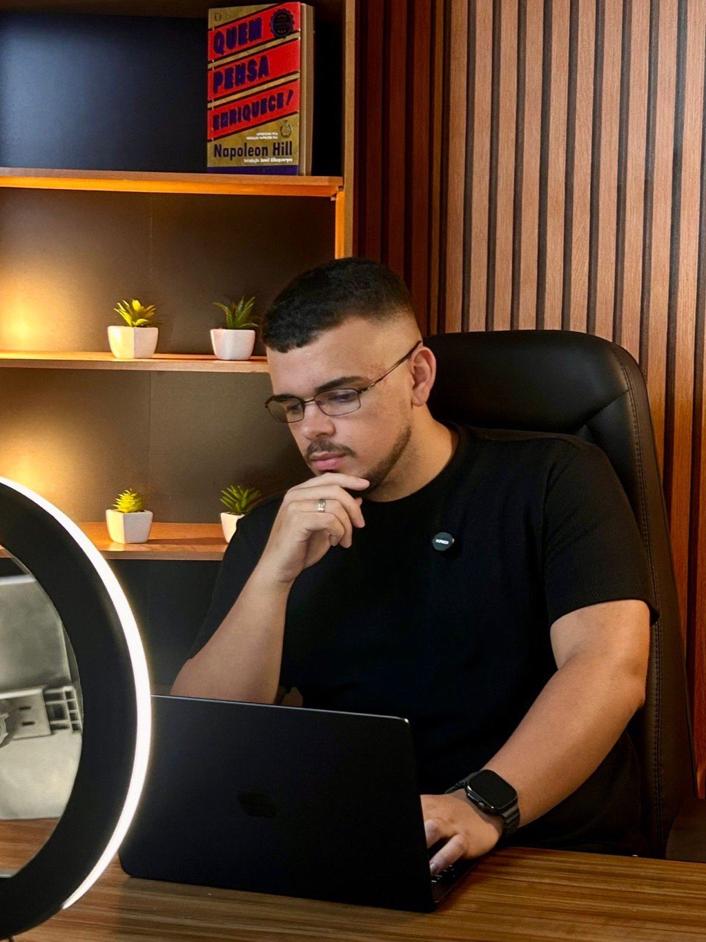João Morais João Morais - Mentor especialista em estratégia Shopee